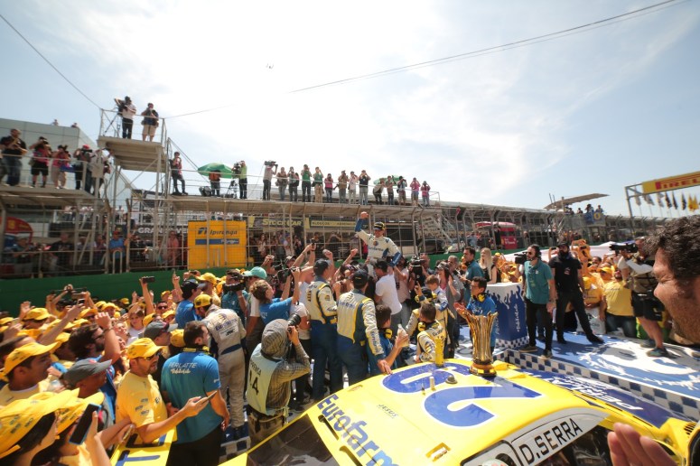 visão-esportiva-stockcar-daniel-serra-renato-mafra